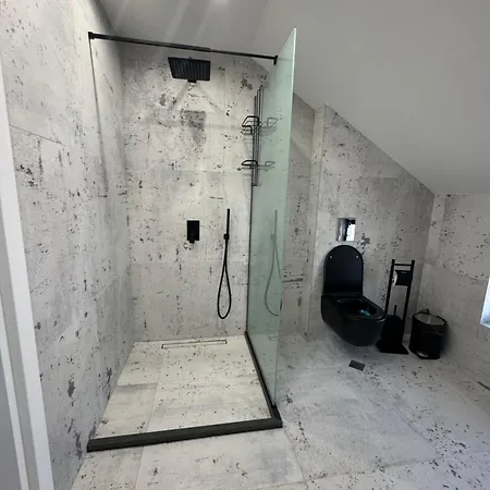 B&B Rooms بيت ضيافة *