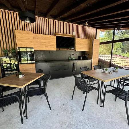 B&B Rooms بيت ضيافة