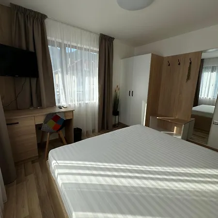 B&B Rooms *